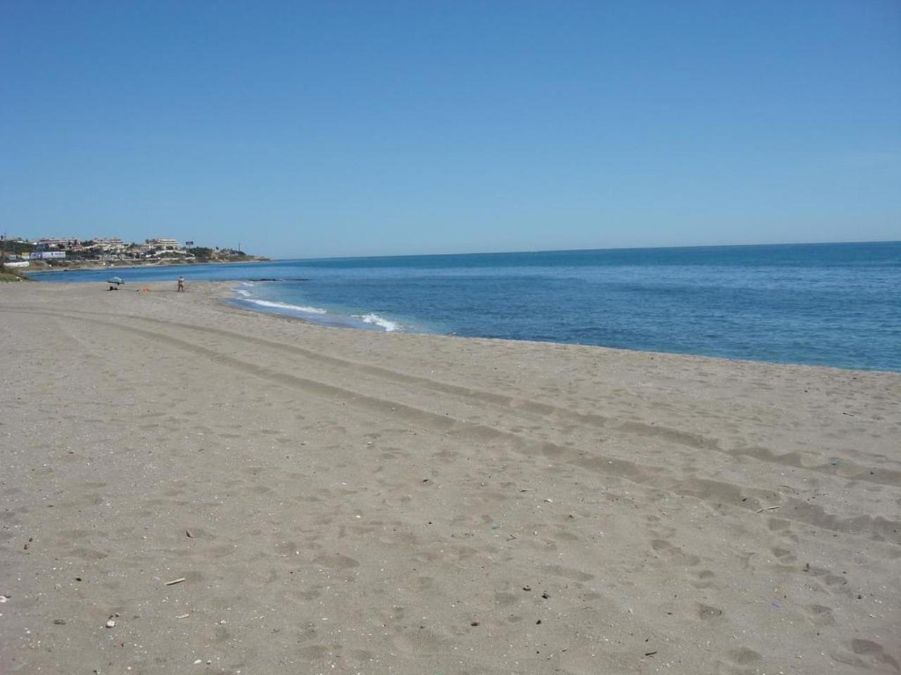 Urbanization On The Beach Front 1-3 La Cala De Mijas Exterior foto
